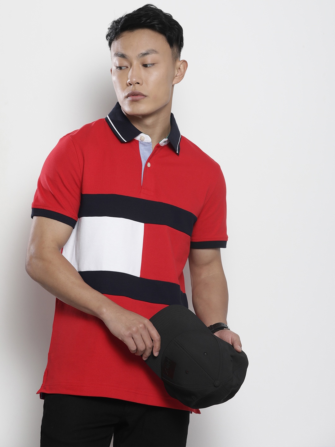 

Tommy Hilfiger Men Red & Black Colourblocked Polo Collar Casual T-shirt