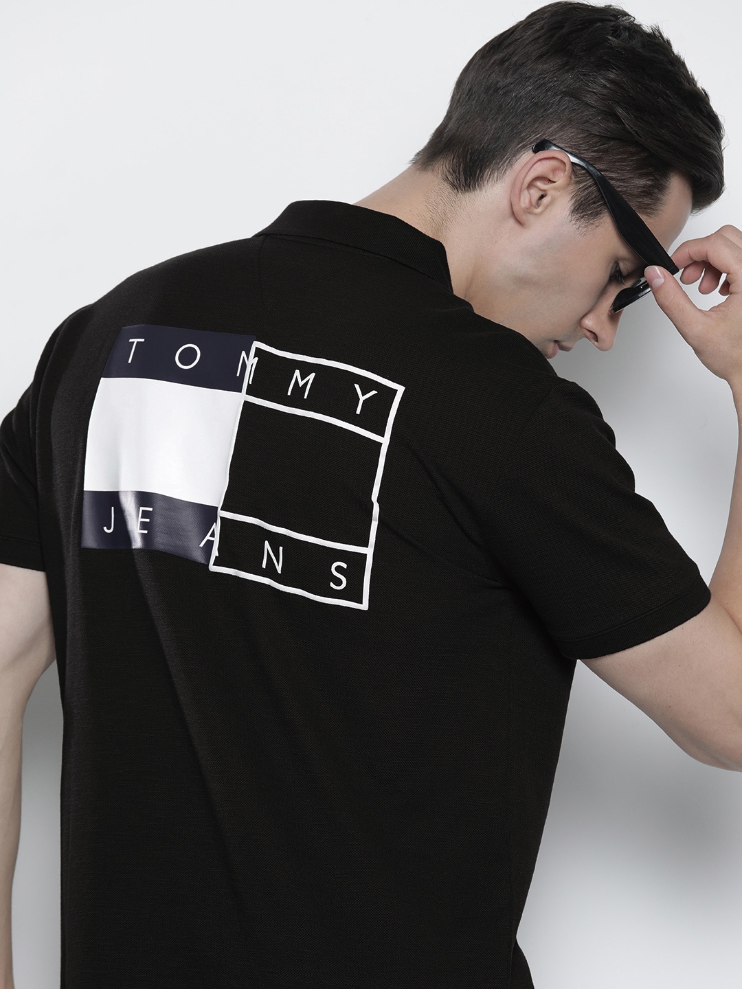 

Tommy Hilfiger Men Black & White Typography Printed Polo Collar T-shirt