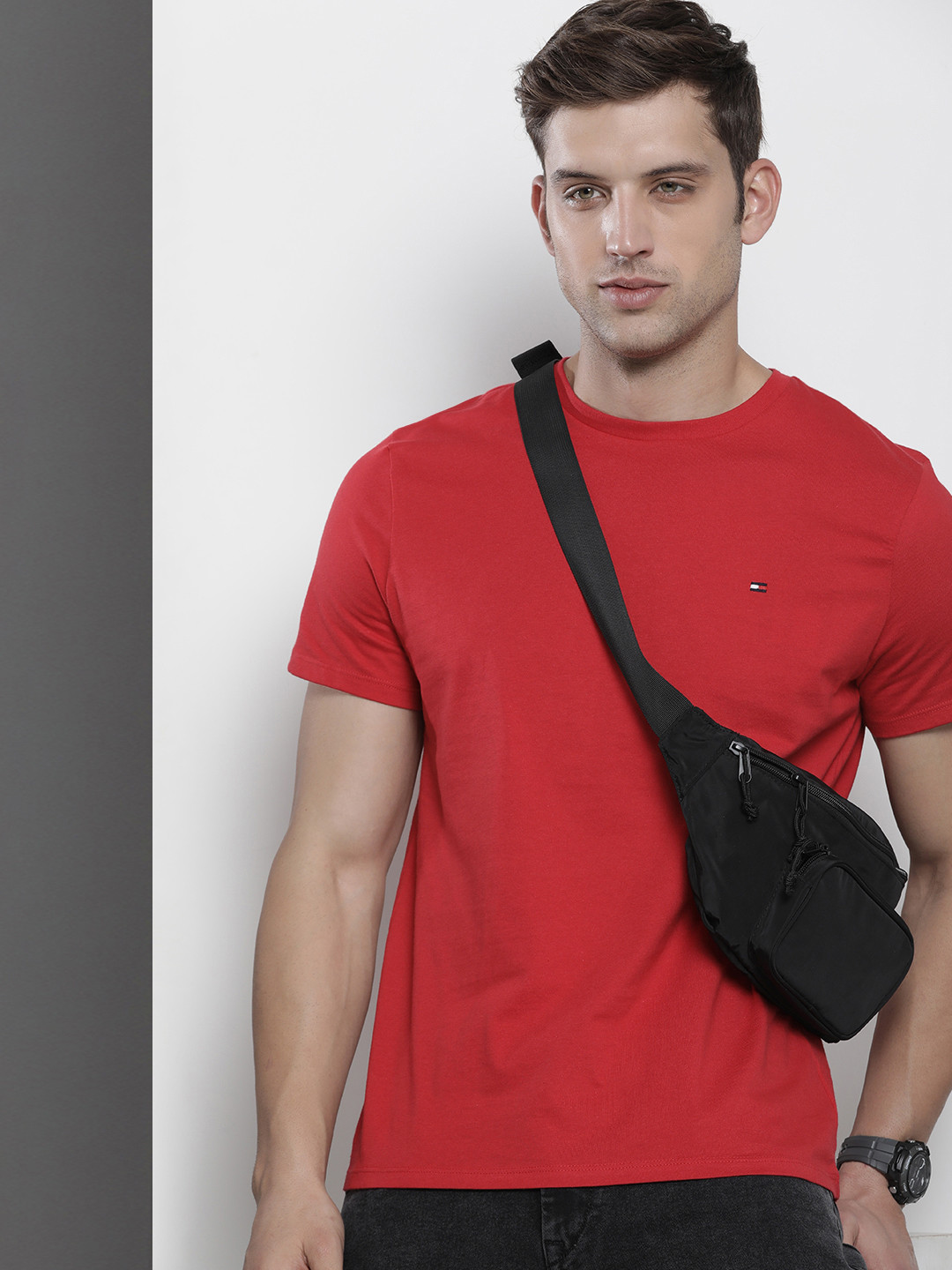 

Tommy Hilfiger Solid Pure Cotton T-shirt, Red