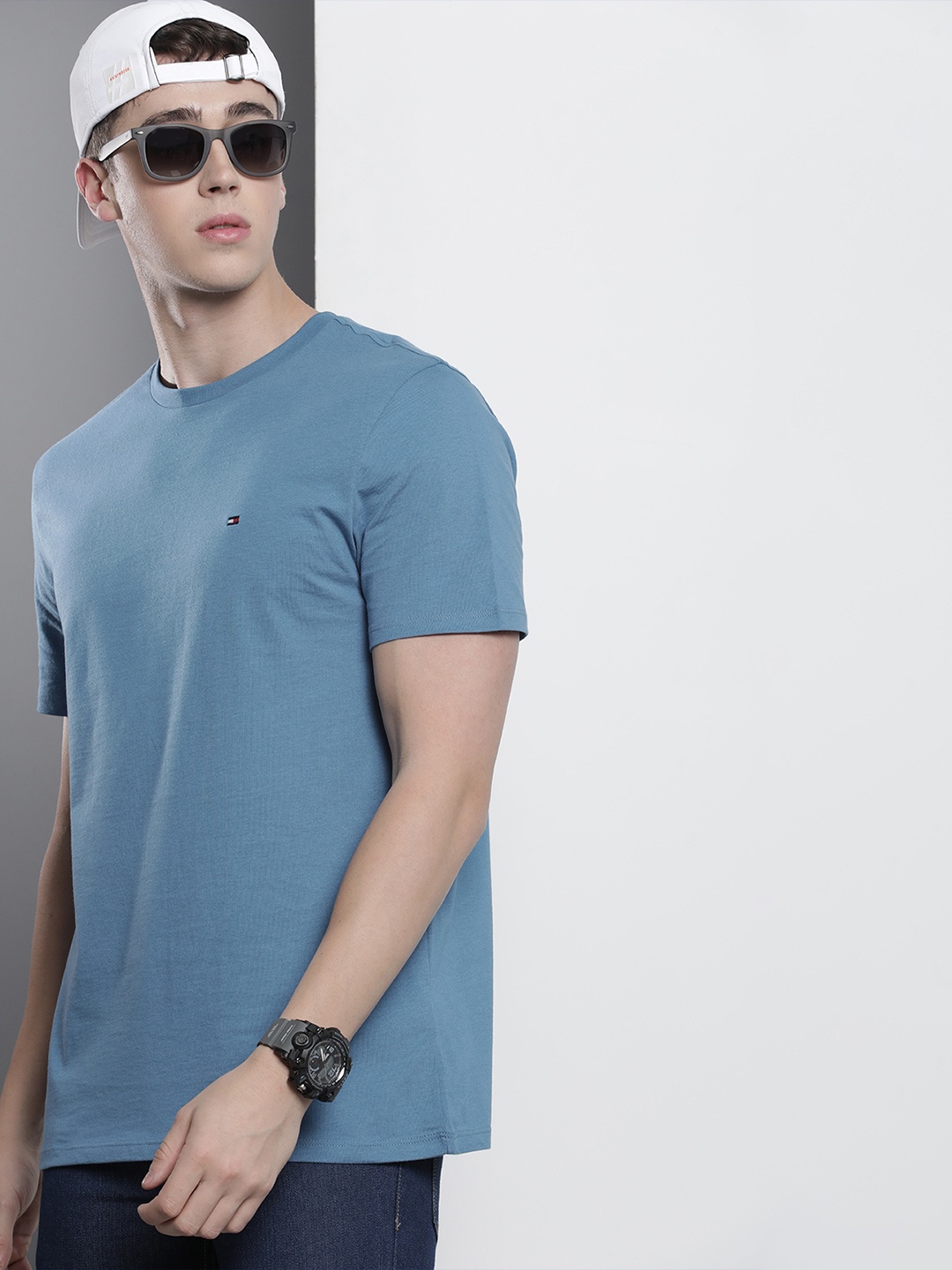 

Tommy Hilfiger Round Neck Pure Cotton T-shirt, Blue