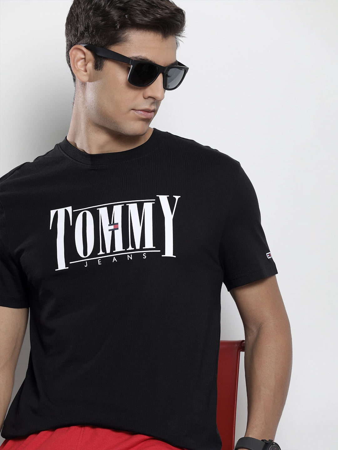 

Tommy Hilfiger Men Black Brand Logo Printed Pure Cotton T-shirt