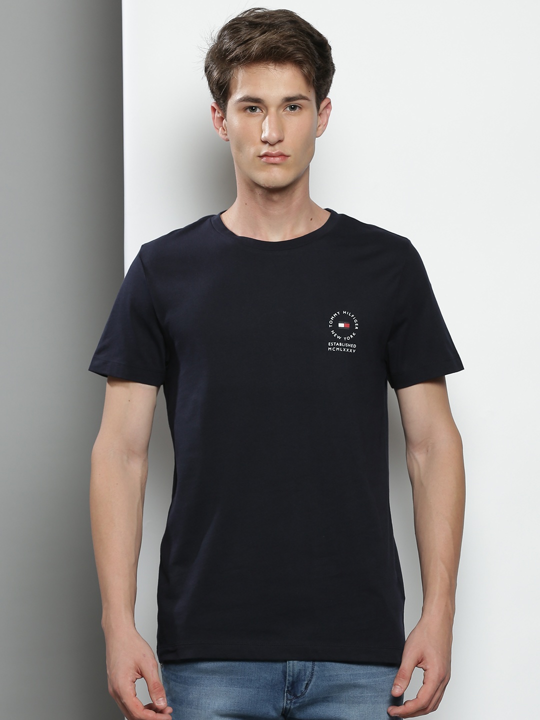 

Tommy Hilfiger Men Navy Blue Solid Cotton Slim Fit T-shirt