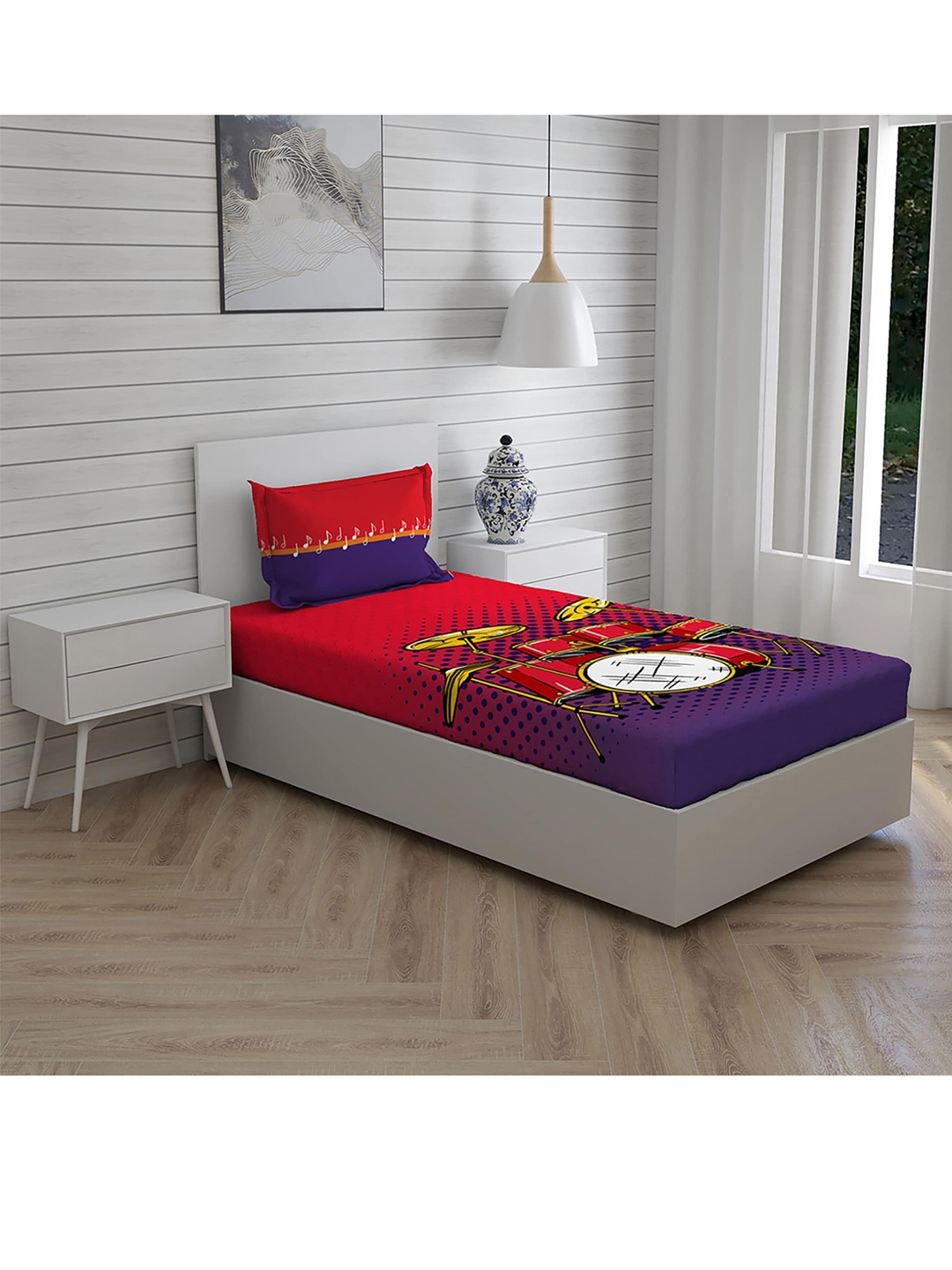 

Boutique Living India Red Printed Pure Cotton Single Bedding Set