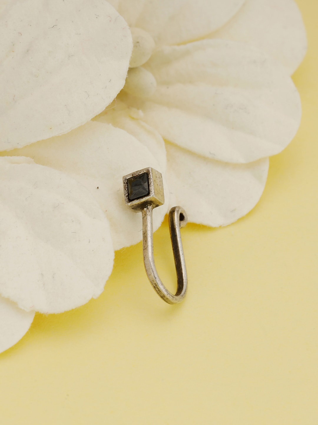 

GIVA 925 Silver Oxidised Black Square Clip On Nose Pin