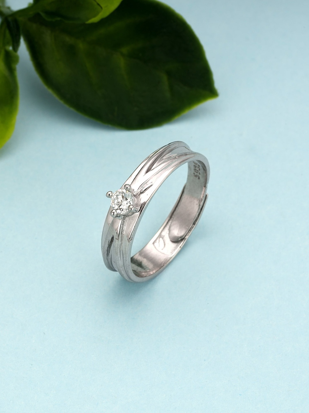 

GIVA Men 925 Sterling Silver Rhodium Plated Zircon Quintessential Adjustable Ring