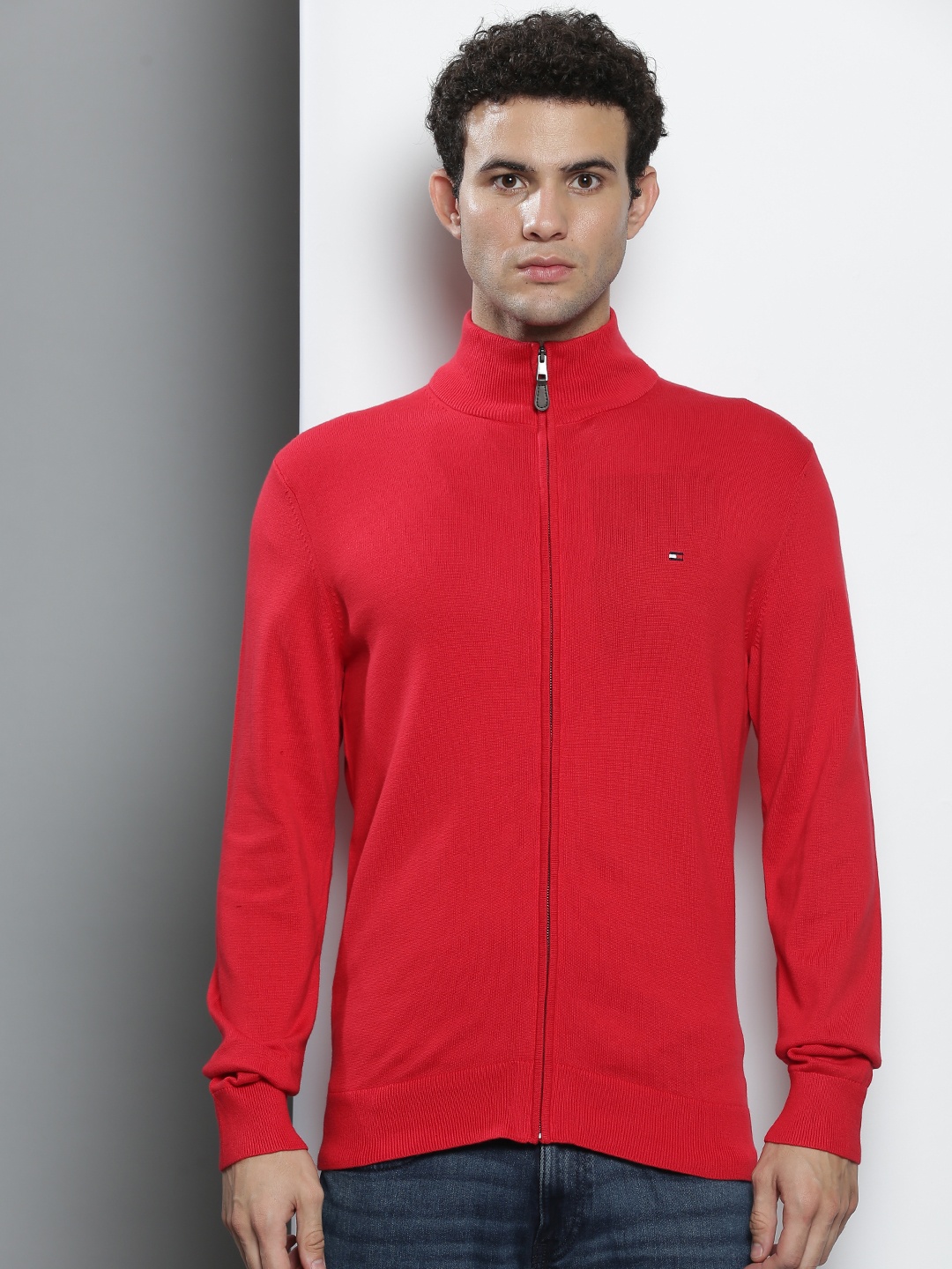 

Tommy Hilfiger Men Red Solid Cotton Sweatshirt