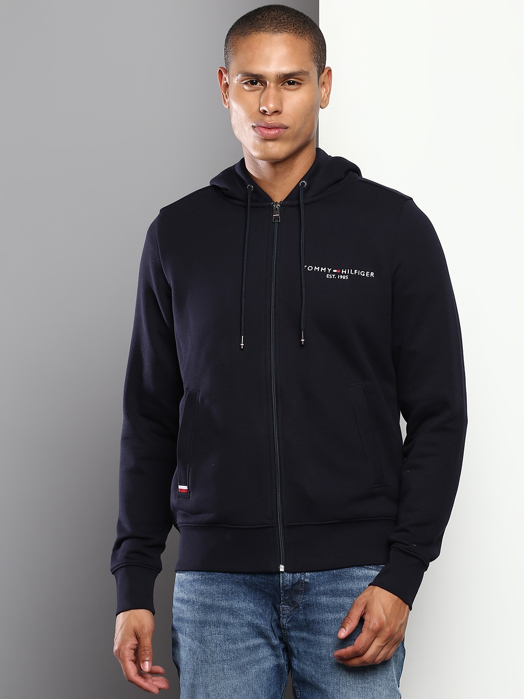 

Tommy Hilfiger Men Printed Hooded Sweatshirt, Navy blue