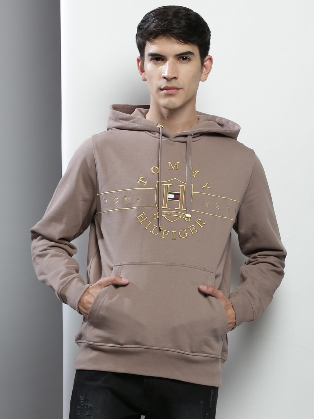 

Tommy Hilfiger Men Taupe & Golden Embroidered Hooded Cotton Sweatshirt