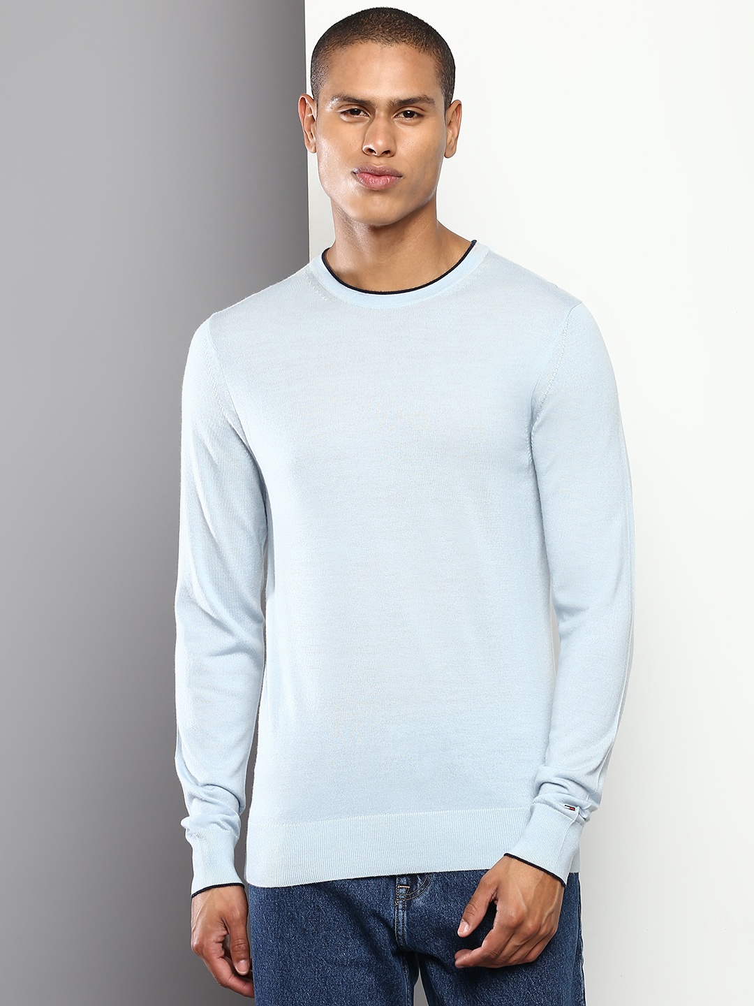 

Tommy Hilfiger Men Solid Pullover, Blue