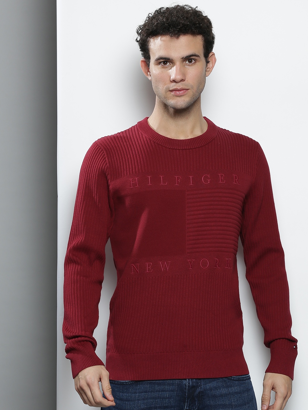 

Tommy Hilfiger Men Maroon Ribbed Pullover