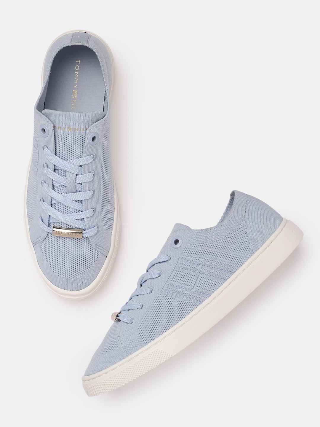

Tommy Hilfiger Women Blue Textured Regular Knitted Sneakers