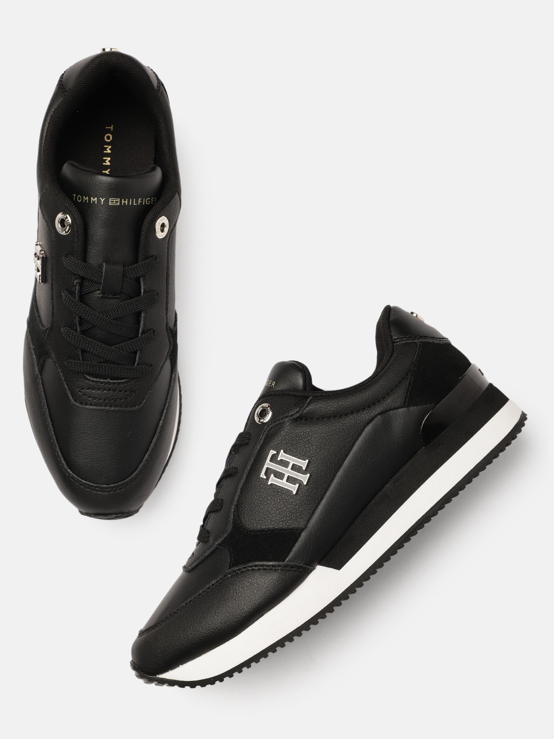 

Tommy Hilfiger Women Black Leather Sneakers