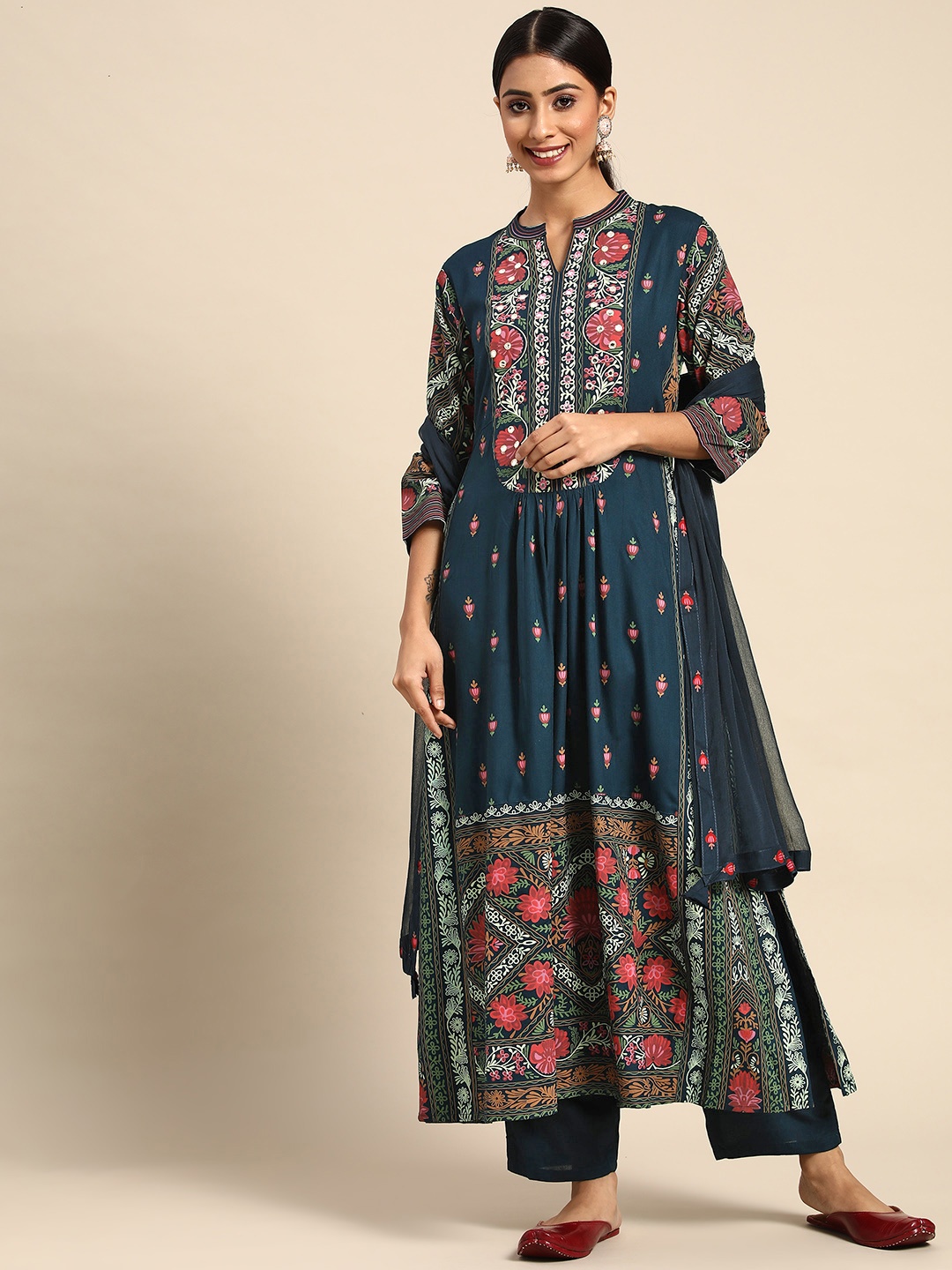 

Prakhya Women Teal Blue Printed Kurta with Palazzos & Dupatta