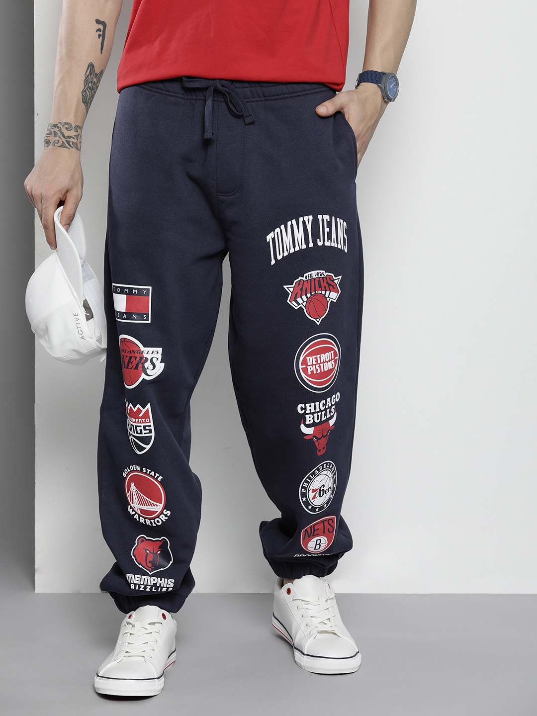 

Tommy Hilfiger Men Navy Blue Printed Loose Fit Joggers Trousers