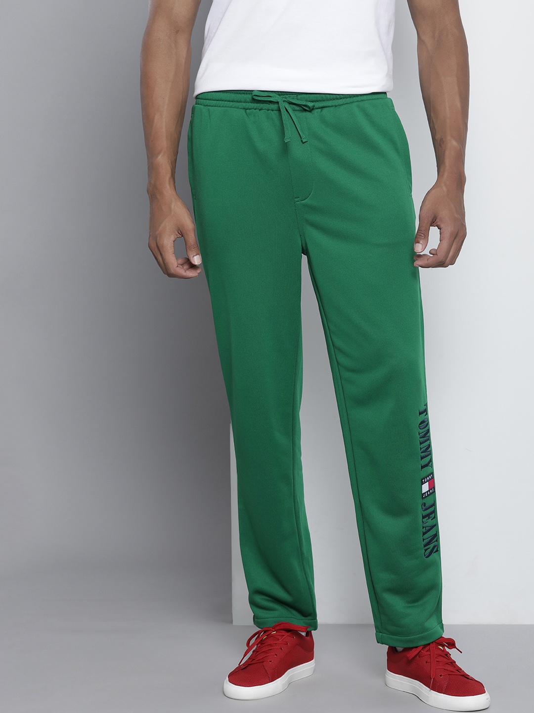 

Tommy Hilfiger Men Green ETHAN ARCHIVE Track Pants