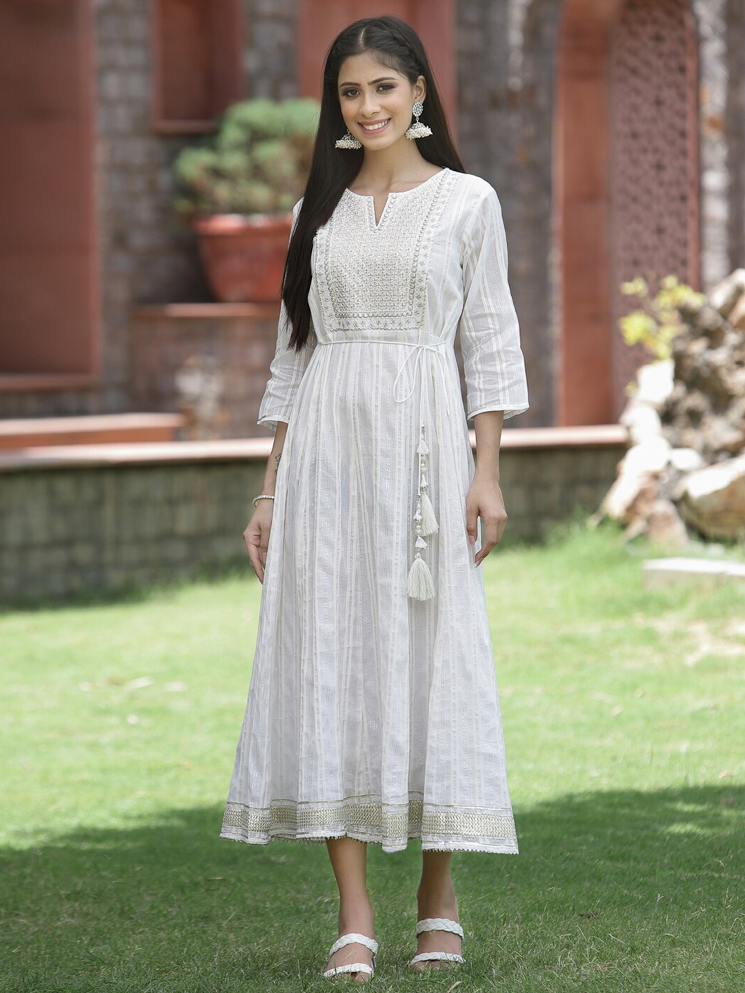 

Juniper White Ethnic A-Line Midi Dress
