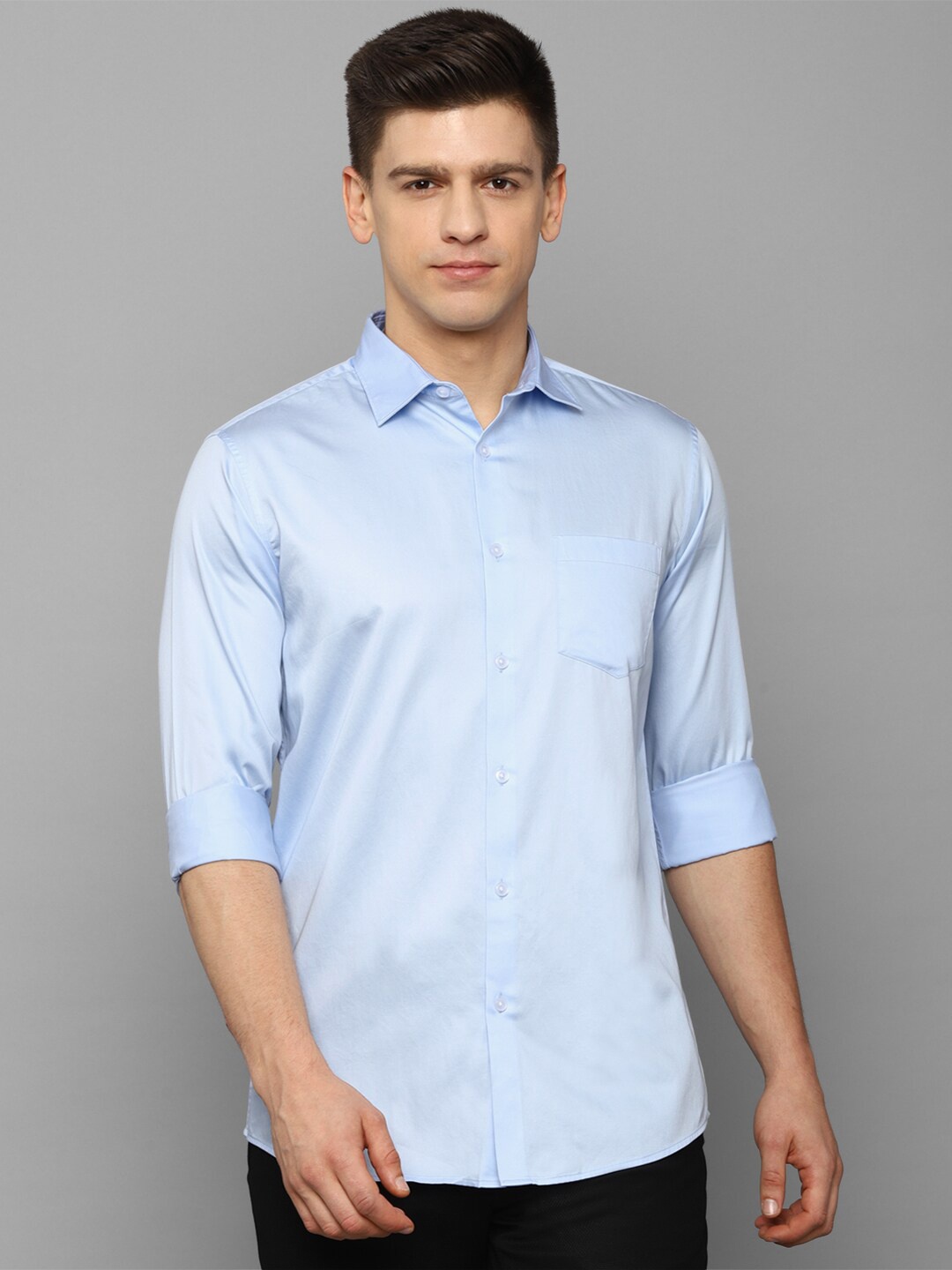 

Allen Solly Men Blue Slim Fit Casual Shirt