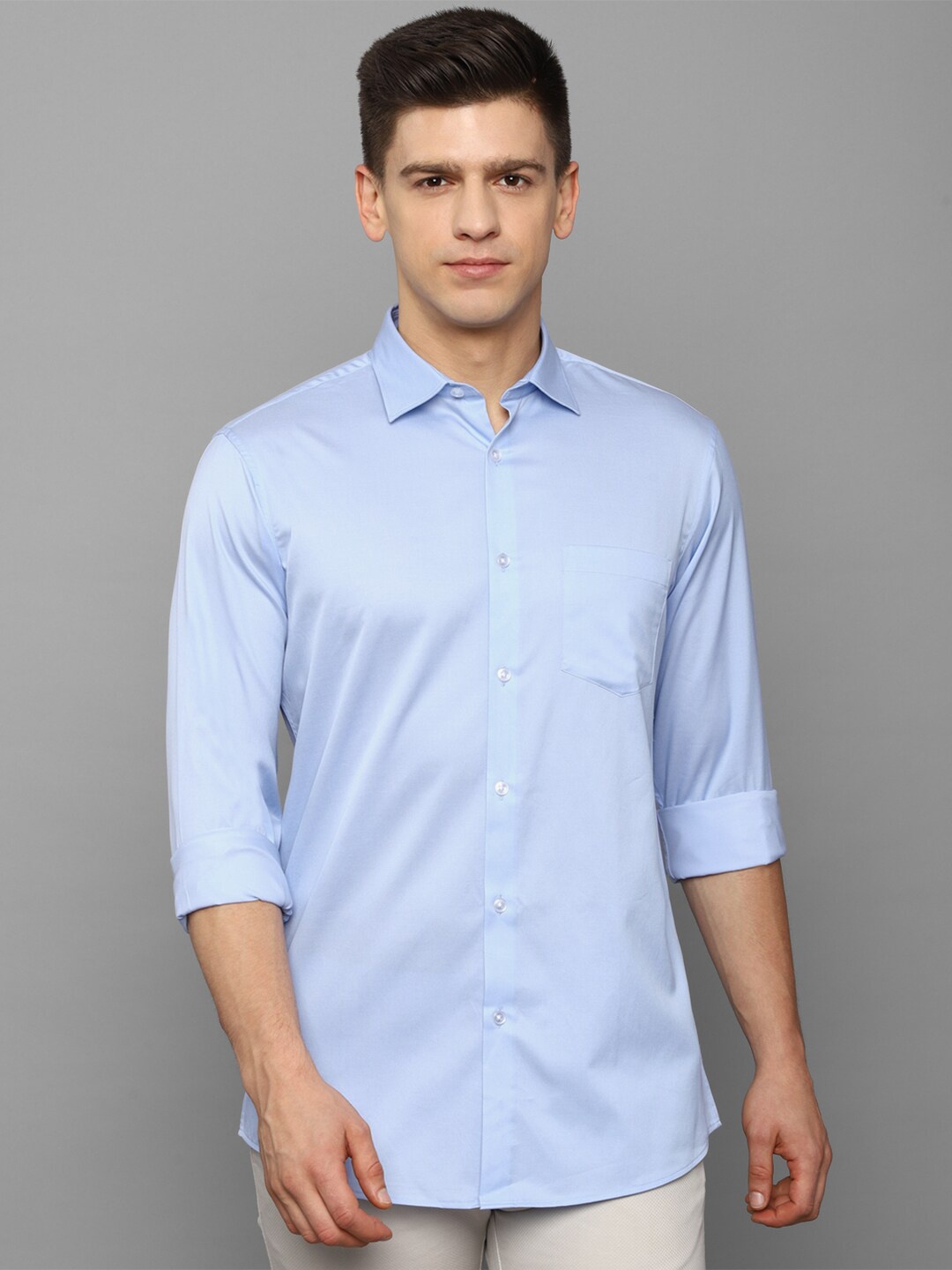 

Allen Solly Men Blue Slim Fit Casual Shirt