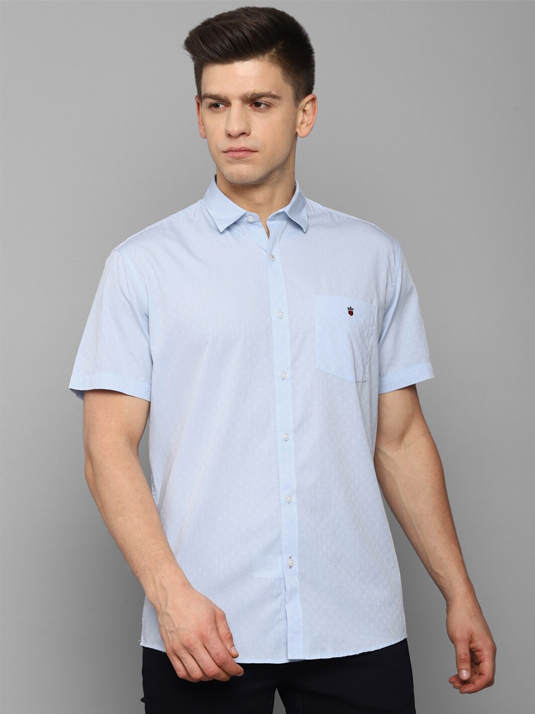 

Louis Philippe Sport Men Blue Slim Fit Printed Casual Shirt
