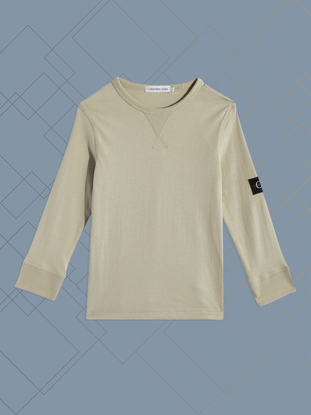

Calvin Klein Jeans Boys Khaki Solid Pure Cotton T-shirt