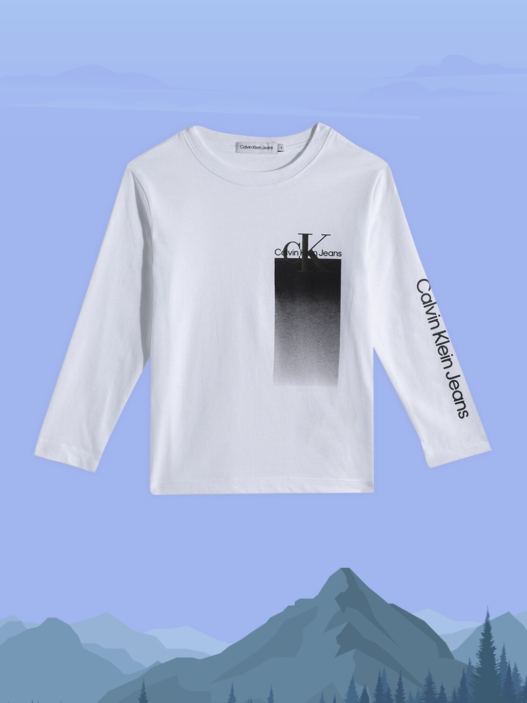 

Calvin Klein Jeans Boys White Brand Logo Printed Pure Cotton T-shirt