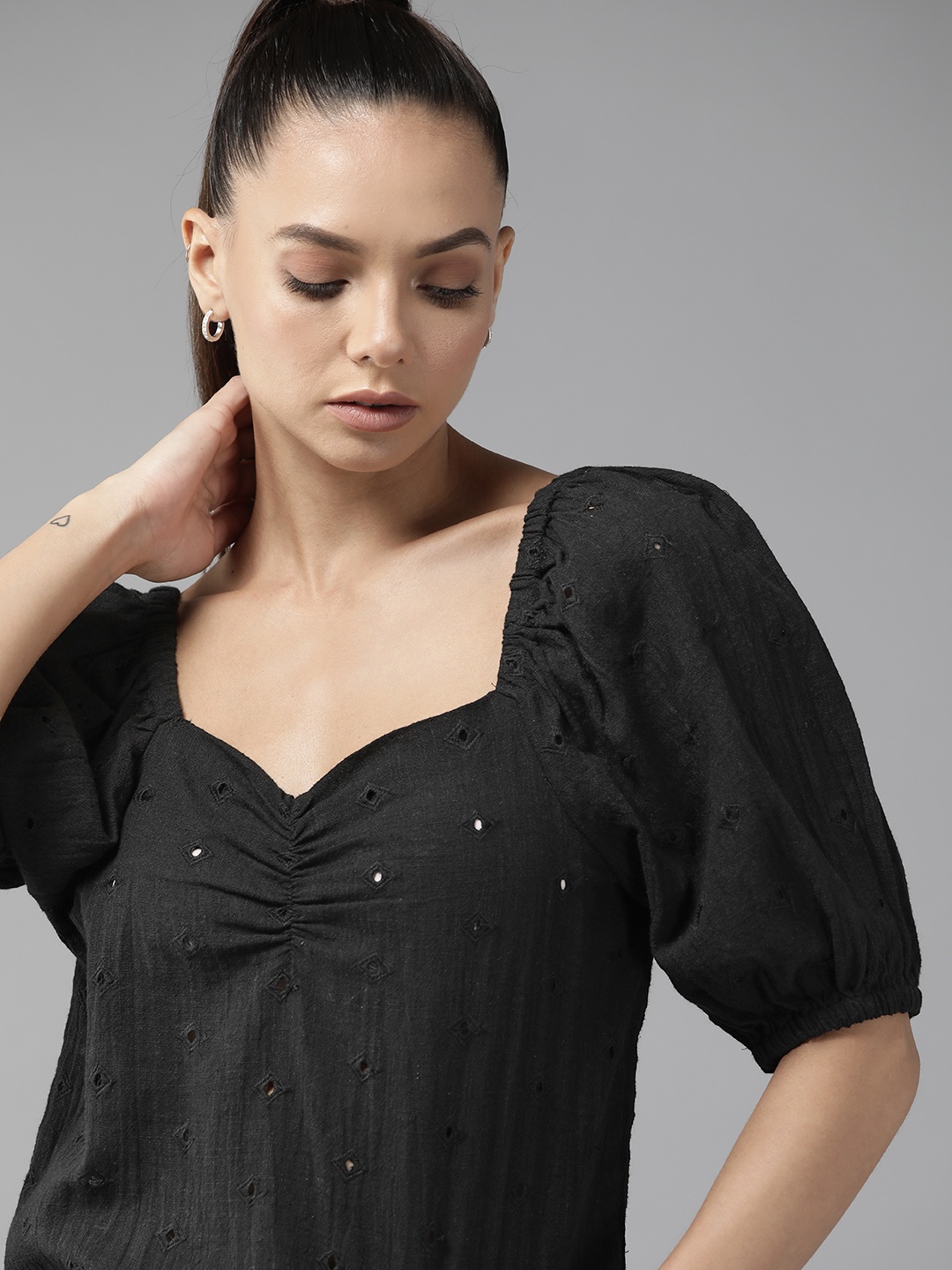 

Roadster Black Solid Top