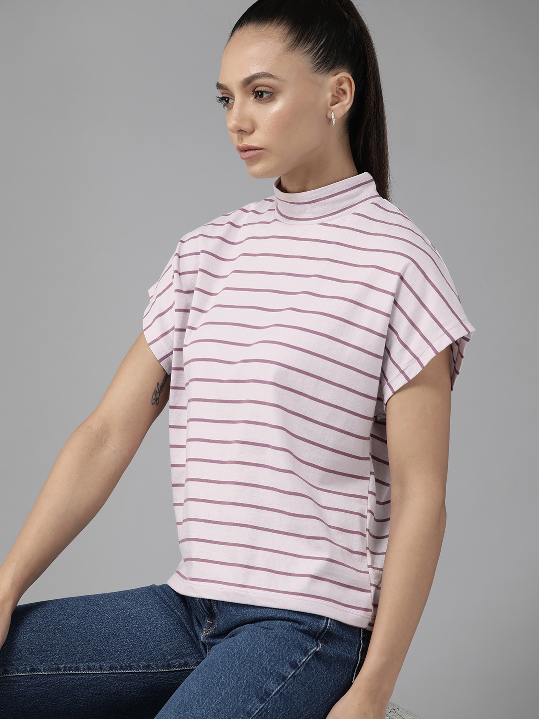 

Roadster Lavender Striped Top