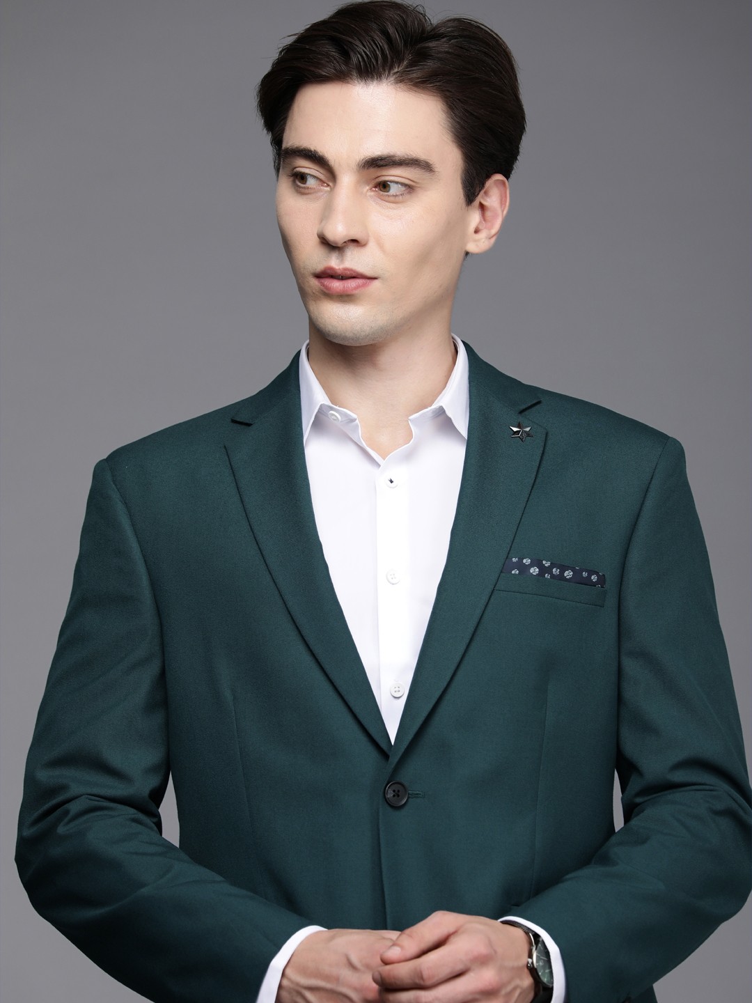 

Theme Men Teal Green Solid Single Breasted Regular Fit 2 Piece Formal Suit