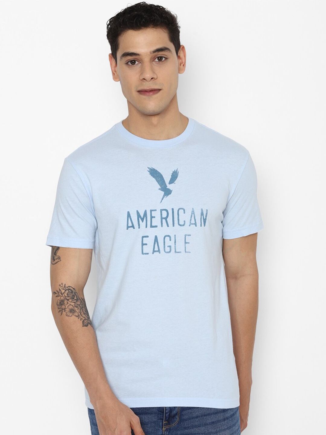 

AMERICAN EAGLE OUTFITTERS Men Blue Typography Printed Raw Edge T-shirt