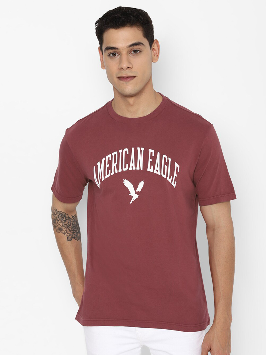 

AMERICAN EAGLE OUTFITTERS Men Red Typography Printed T-shirt