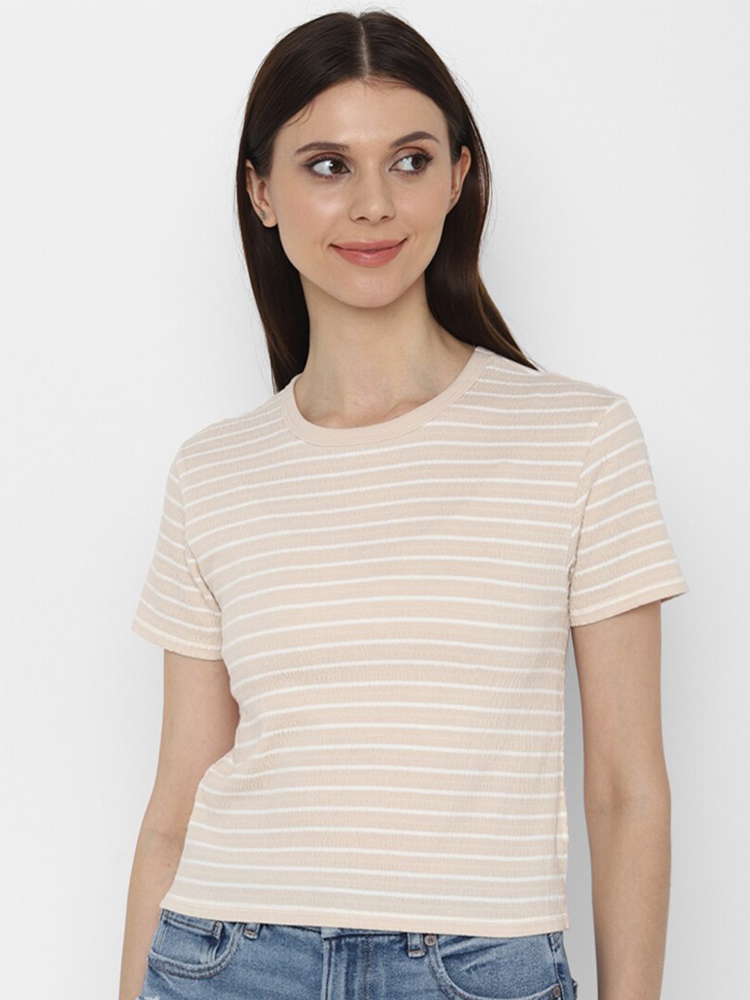 

AMERICAN EAGLE OUTFITTERS Women Brown Striped T-shirt