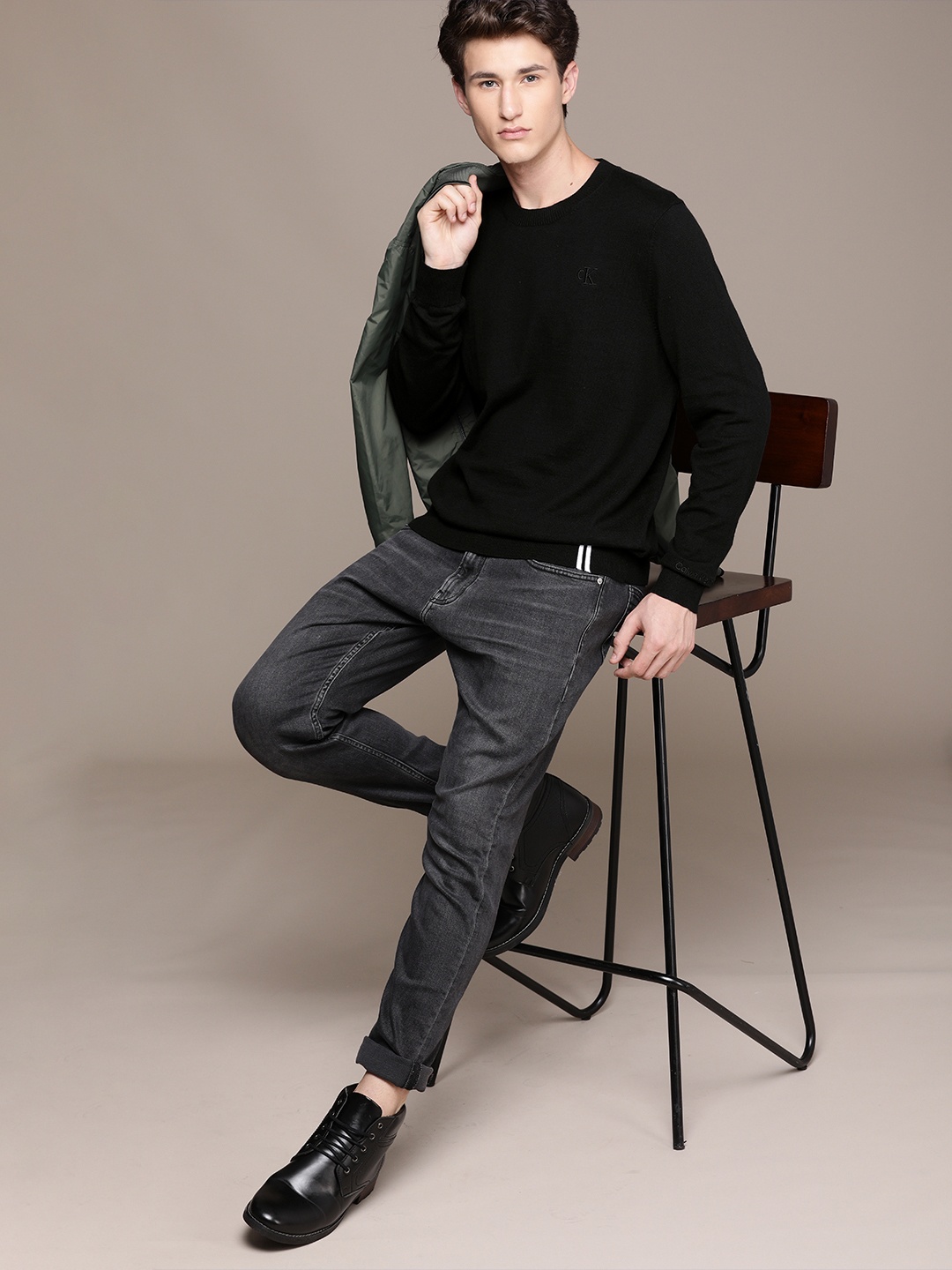 

Calvin Klein Jeans Men Black Pullover