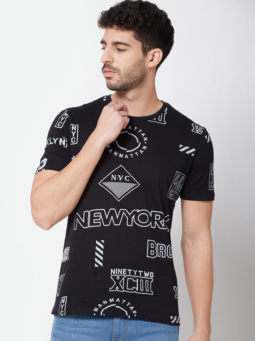 

R&B Men Black Typography Printed T-shirt