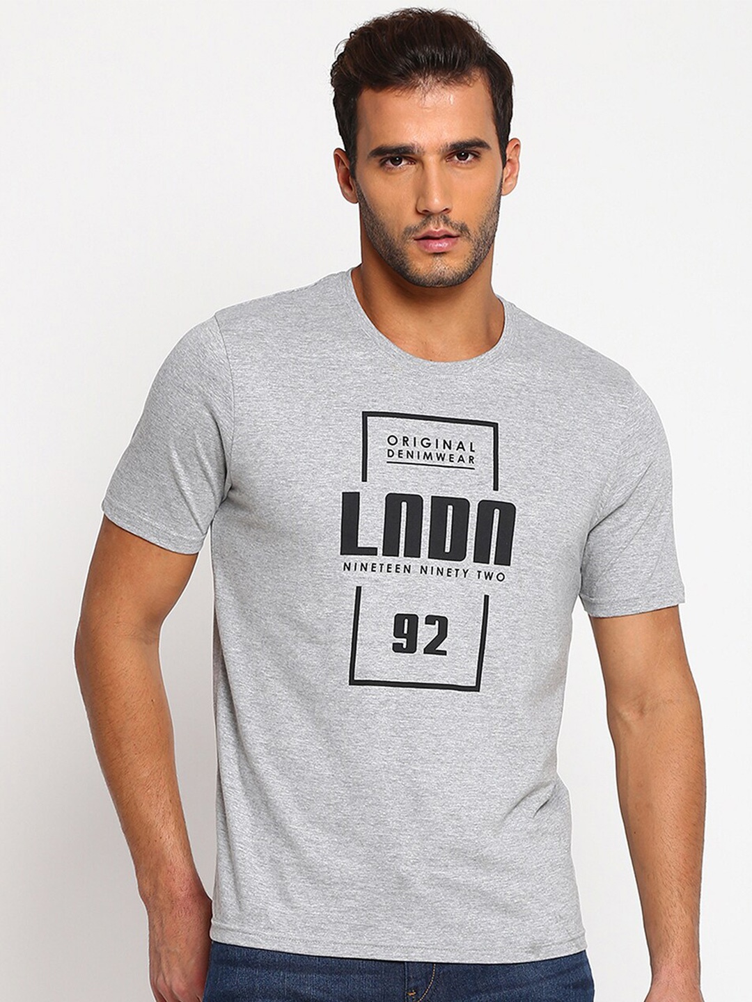 

R&B Men Grey Typography Printed Applique T-shirt