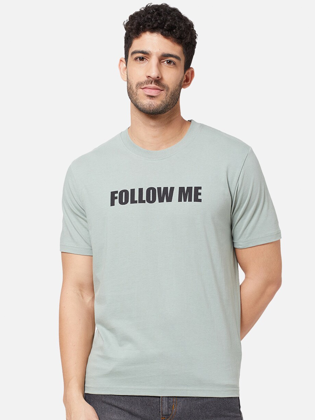 

R&B Men Green Typography Slim Fit T-shirt