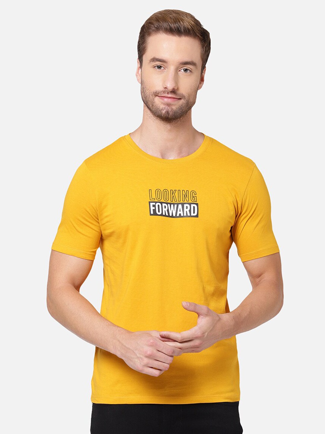 

R&B Men Yellow Raw Edge T-shirt