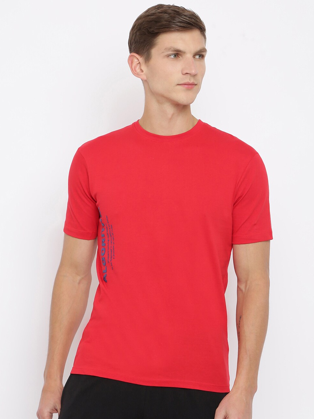 

R&B Men Red Colourblocked Applique Slim Fit T-shirt