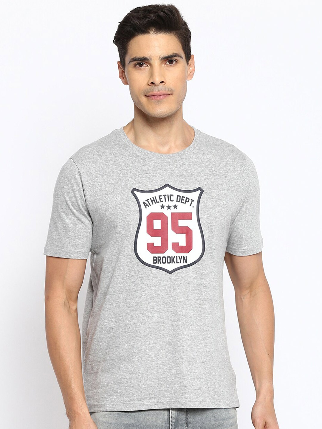 

R&B Men Grey Typography Applique Slim Fit T-shirt