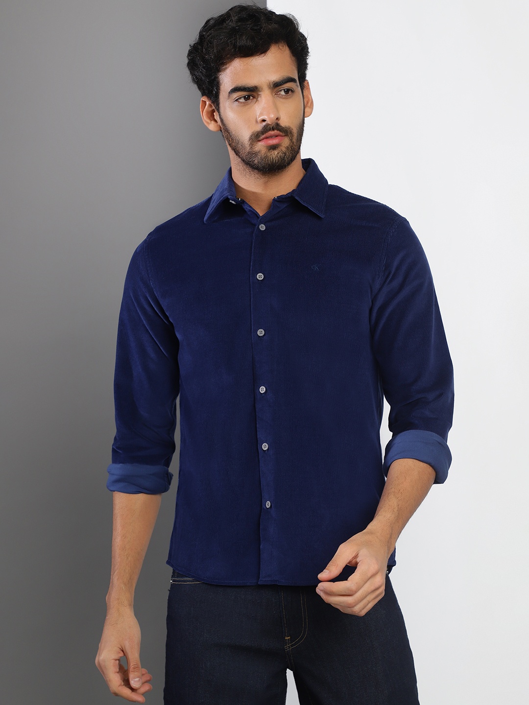 

Calvin Klein Jeans Men Blue Solid Pure Cotton Classic Corduroy Casual Shirt