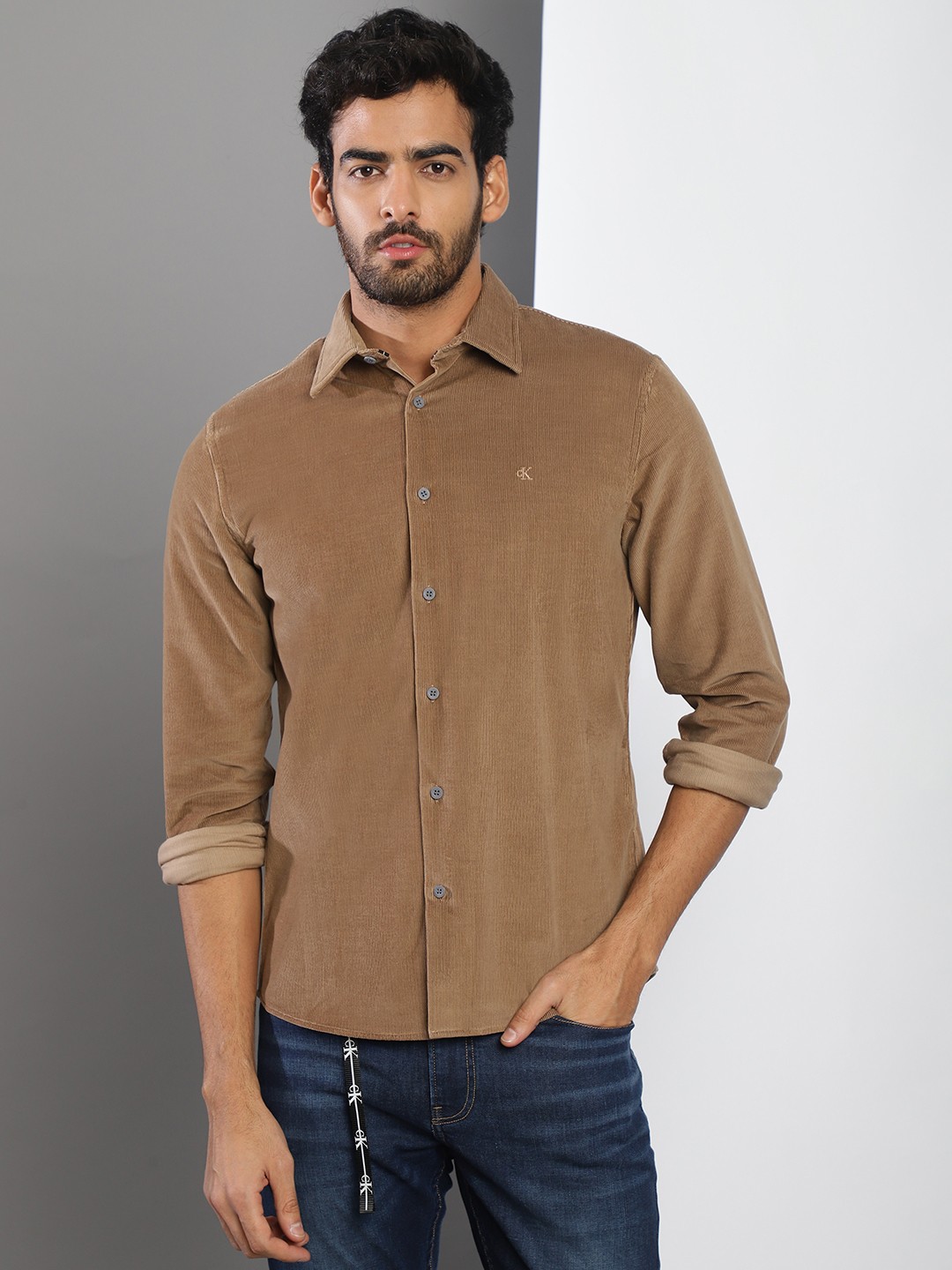 

Calvin Klein Jeans Men Brown Solid Pure Cotton Classic Corduroy Casual Shirt