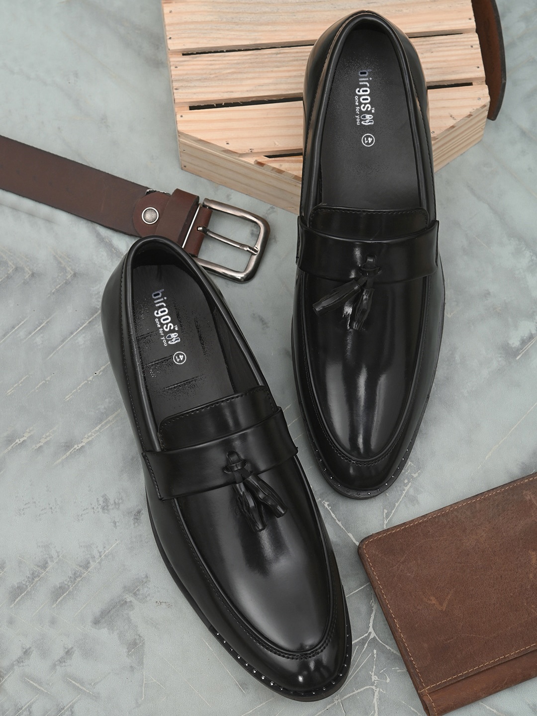 

birgos Men Black Solid Formal Slip-Ons
