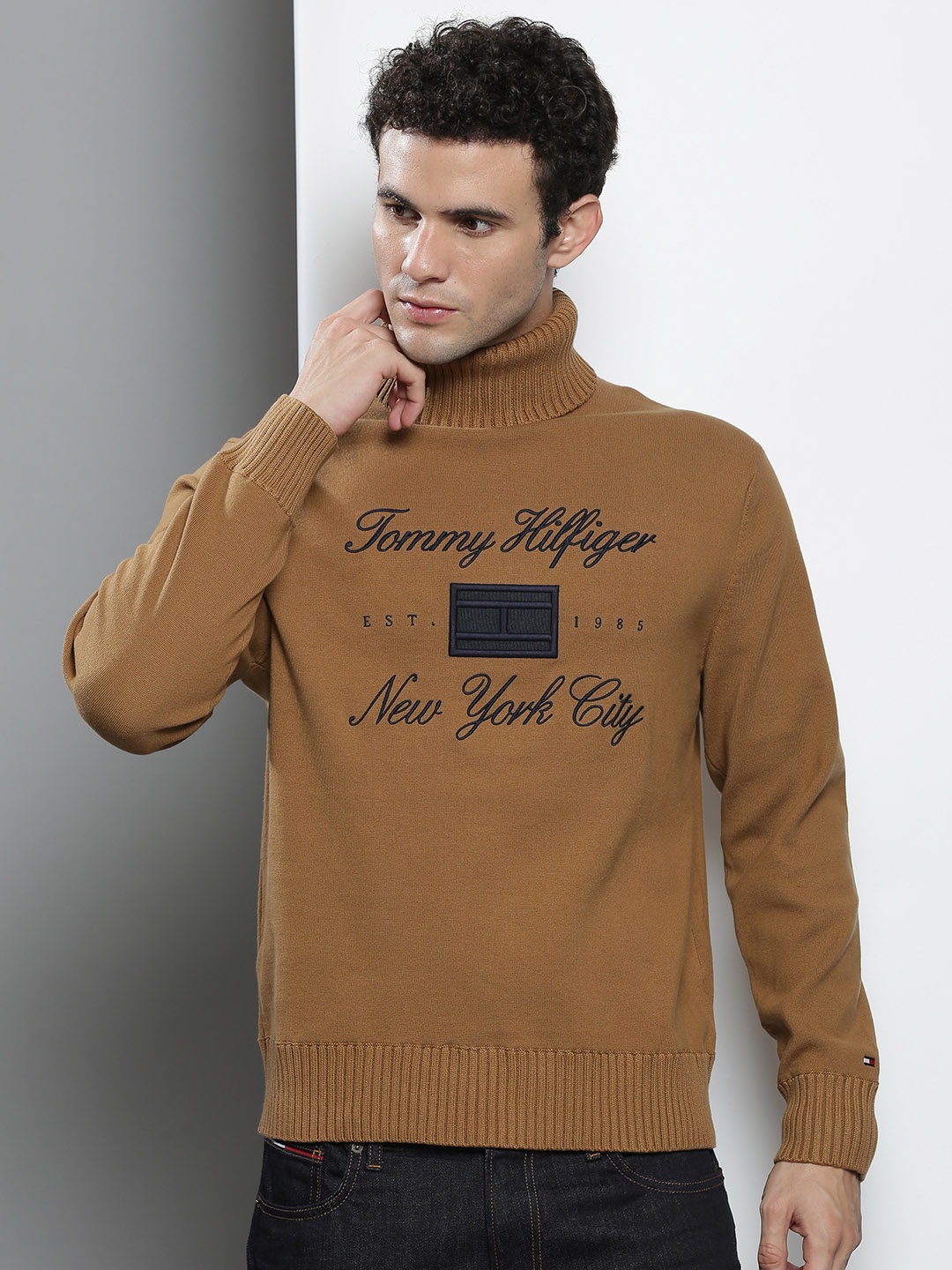 

Tommy Hilfiger Men Khaki & Navy Blue Embroidered Cotton Pullover