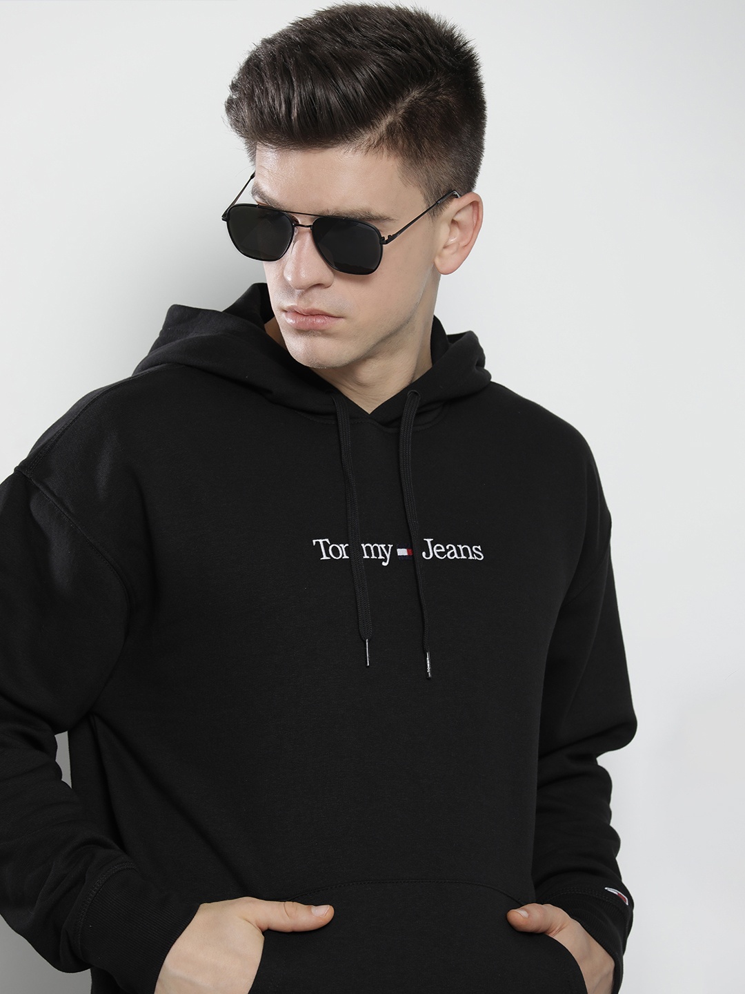 

Tommy Hilfiger Men Black REG LINEAR Hooded Sweatshirt
