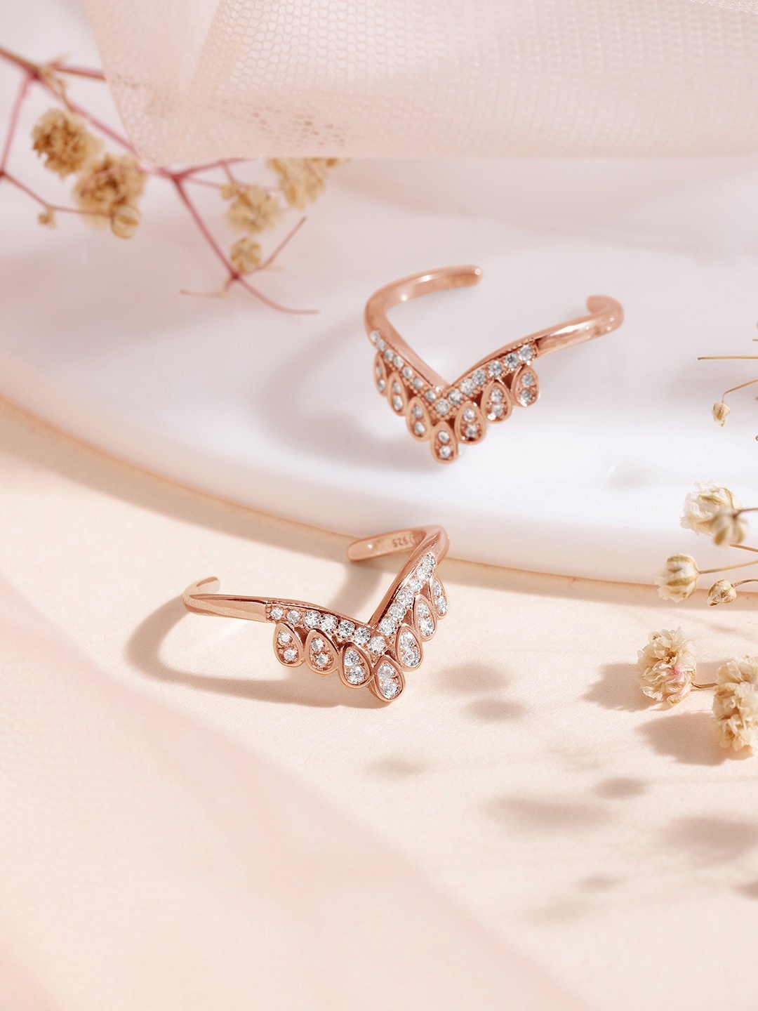 

Zavya Women Set of 2 925 Sterling Silver Rose-Gold Plated Studded Crown Shaped Toe Ring