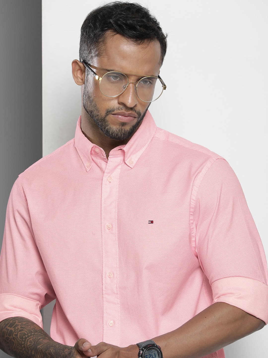 

Tommy Hilfiger Men Pink Printed Flex Fake Regular Fit Pure Cotton Casual Shirt