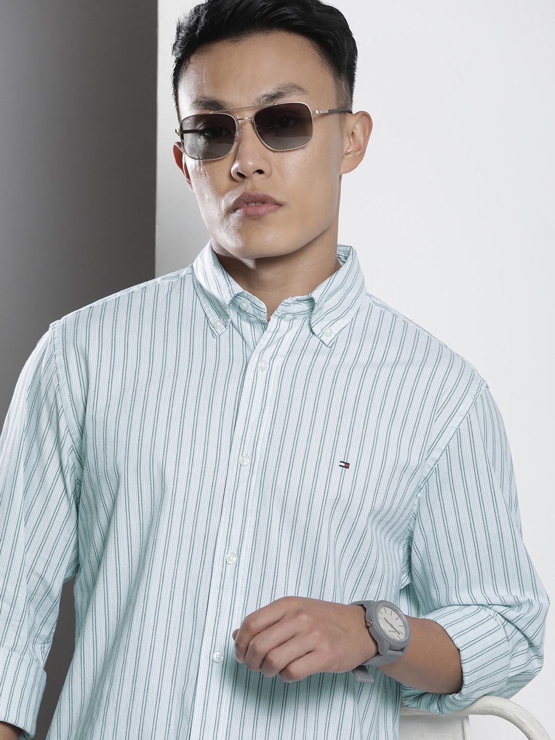 

Tommy Hilfiger Men Blue & Black Striped Casual Shirt