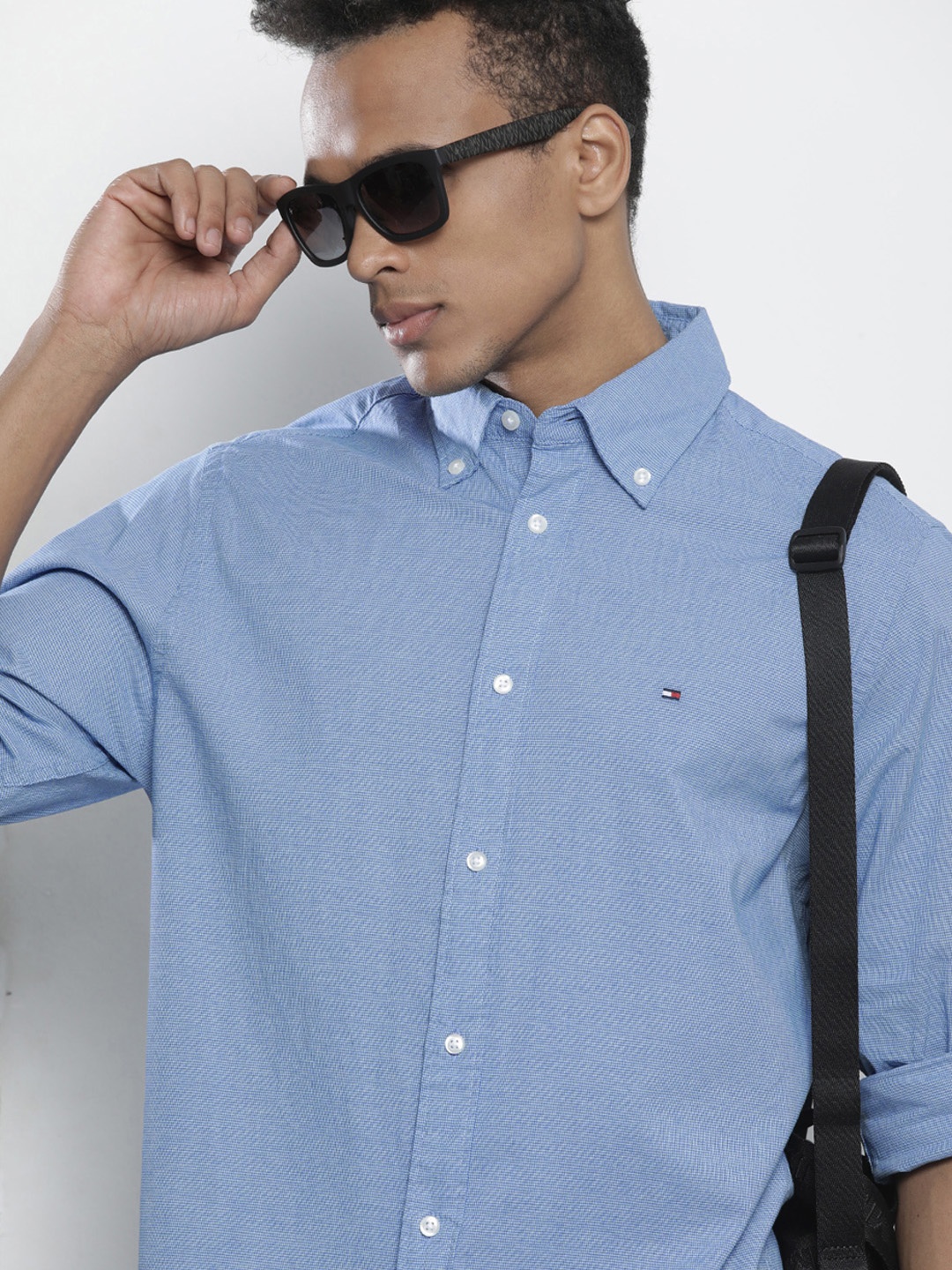 

Tommy Hilfiger Men Blue Self-Design Casual Shirt