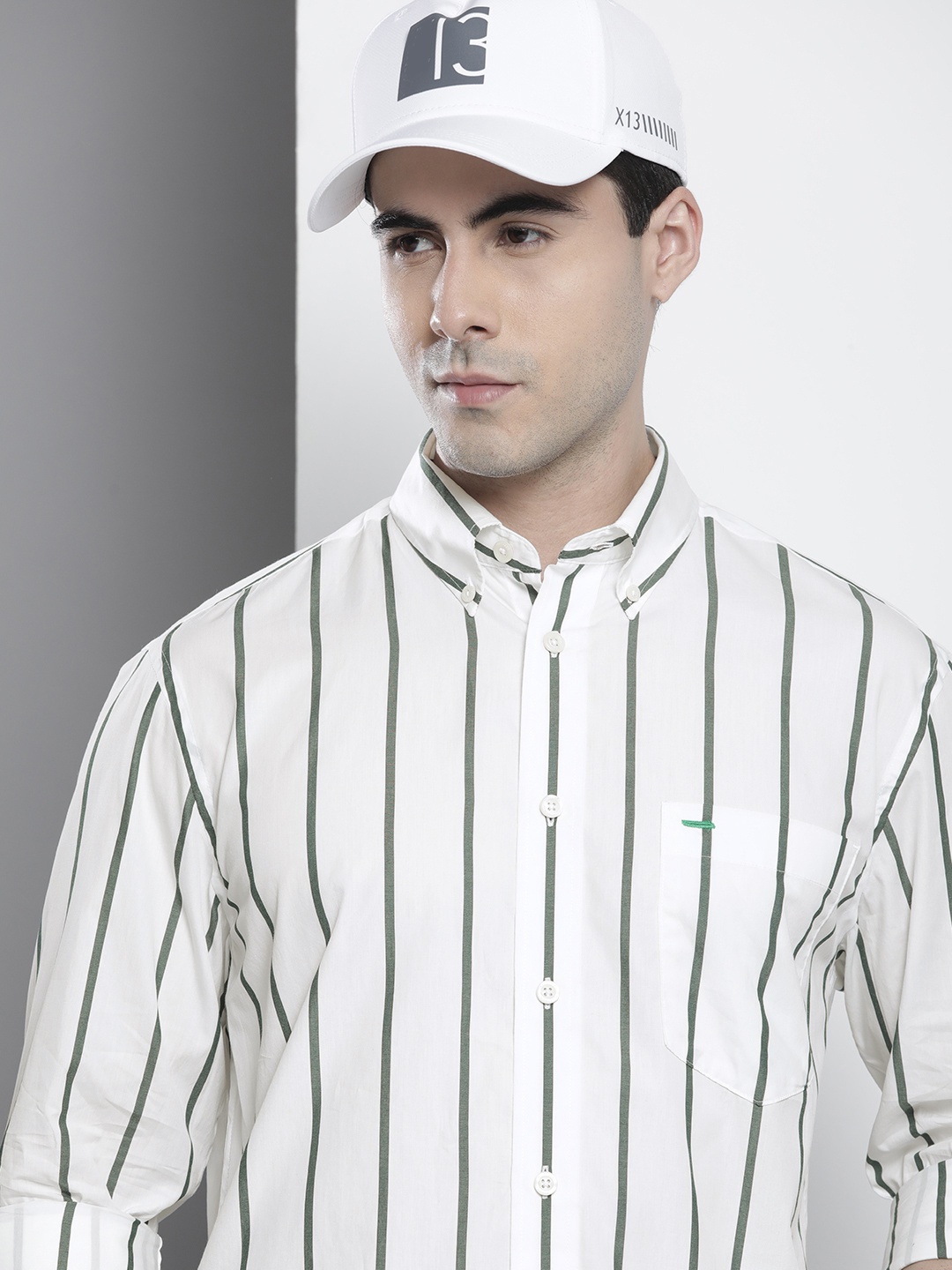 

Tommy Hilfiger Men Vertical Striped Pure Cotton Casual Shirt, White