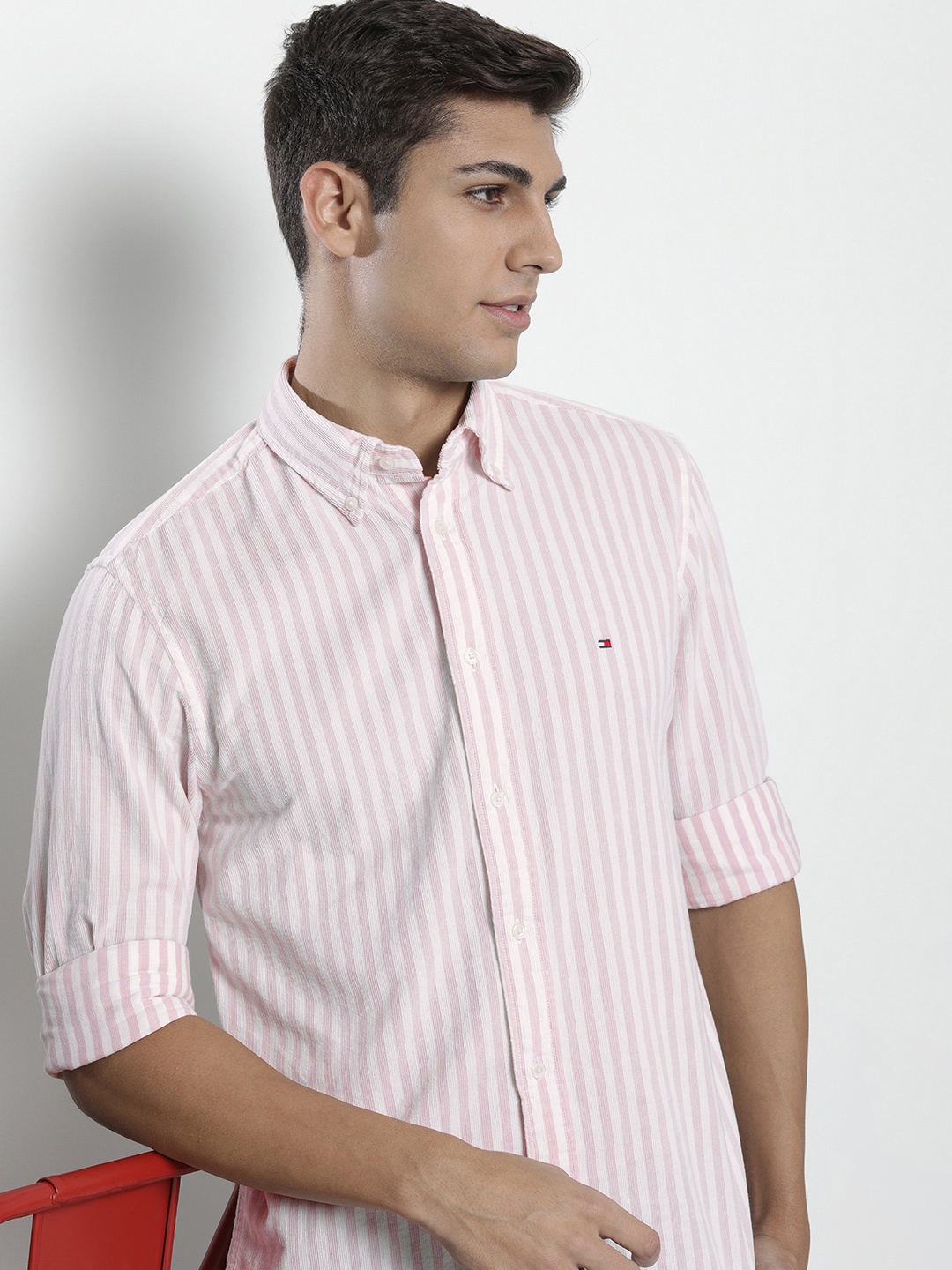 

Tommy Hilfiger Men White & Pink Striped Pure Cotton Casual Shirt