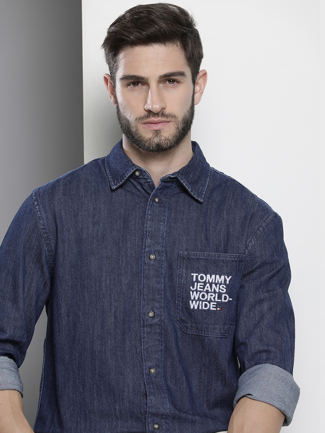 

Tommy Hilfiger Men Blue Printed Classic Fit Pure Cotton Denim Casual Shirt